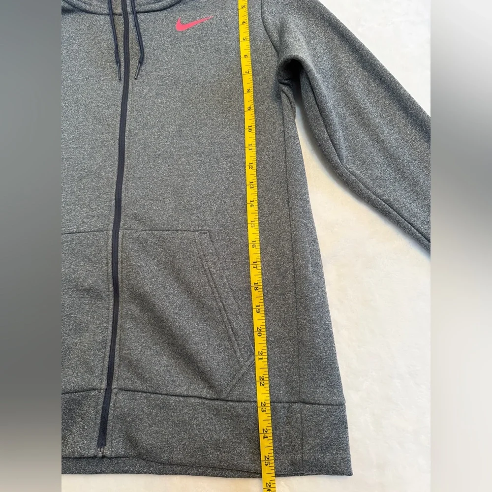 Nike Size M Dri-FIT Full Zip Hoodie Gray with Pink Swoosh Athletic Sweatshirt - Picture 7 of 13
